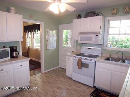 4144 Churchwell Road Jacksonville, FL 32210 - Photo 6 of 16 Kitchen view 1