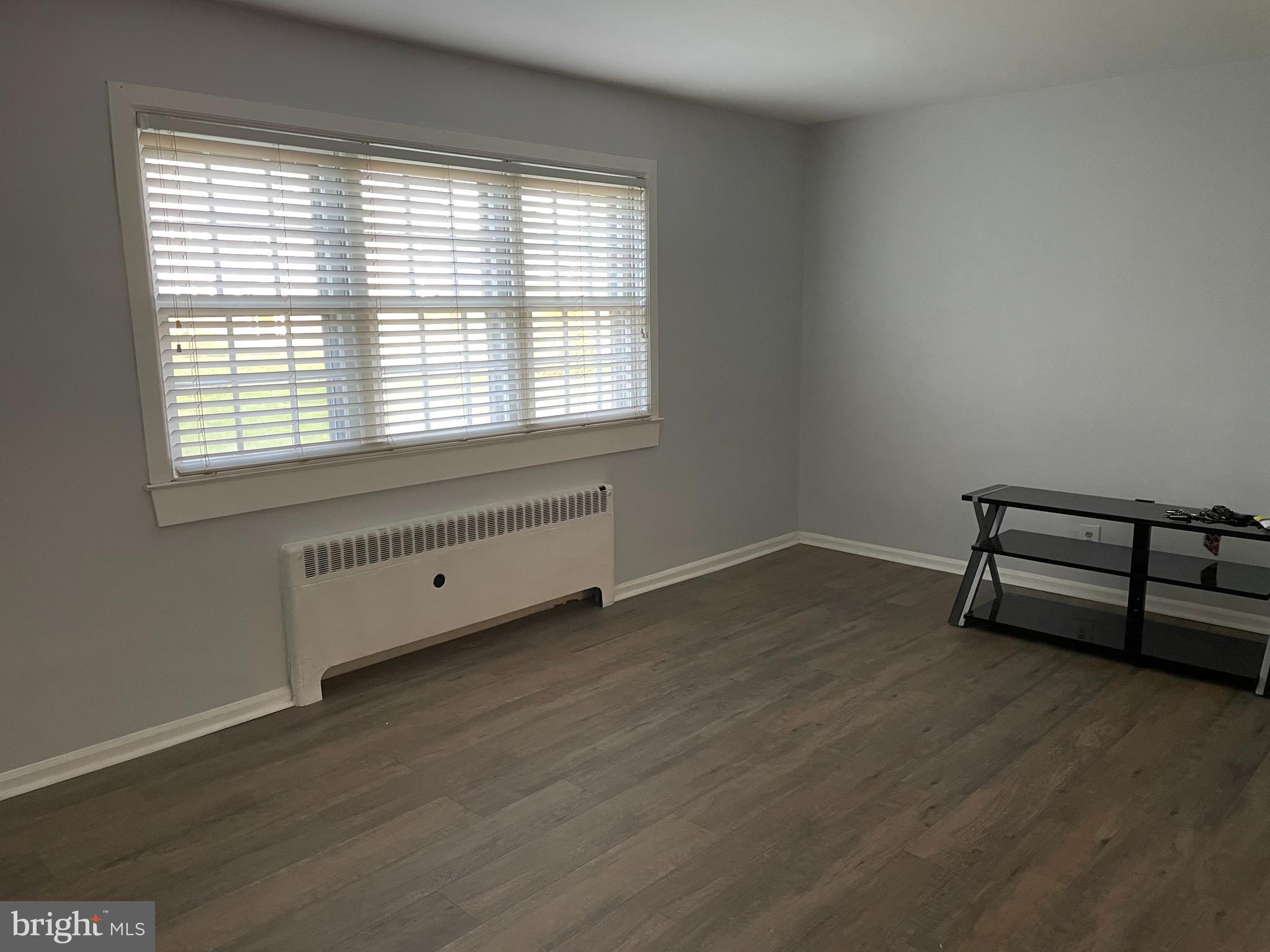 114 Cherry Parke, Unit 355 Cherry Hill, NJ 08002 - Photo 8 of 9