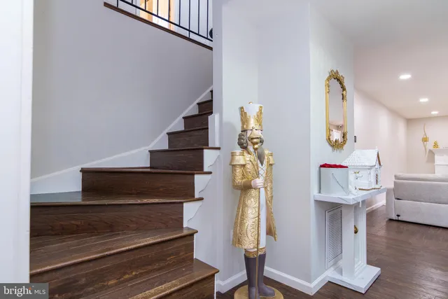 $925,000 | 2323 Rosedown Drive, Reston, VA 20191