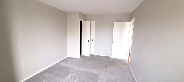 $1,300 | 6337 Roosevelt Road, Unit 202, Berwyn, IL 60402