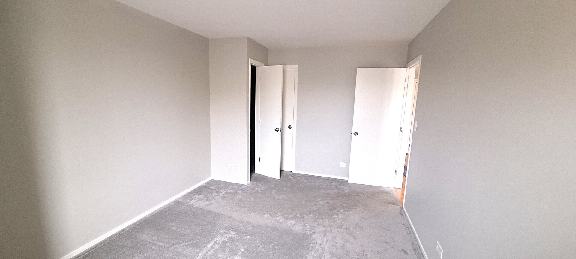 6337 Roosevelt Road, Unit 202 Berwyn, IL 60402 - Photo 7 of 9 a view of an empty room