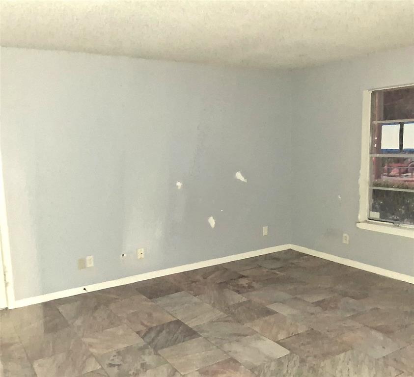 135 Akins Road Texarkana, TX 75501 - Photo 11 of 12 a view of an empty room