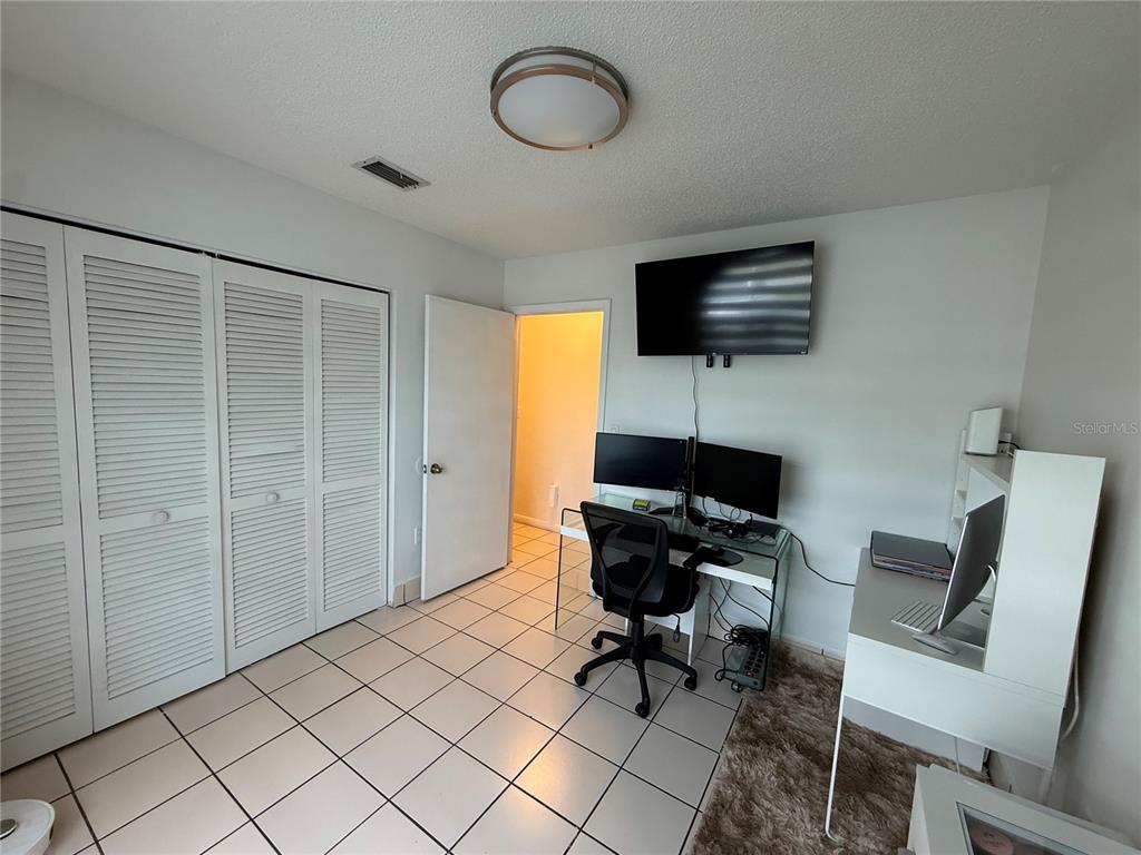 14719 Southwest 176th Street Miami, FL 33187 - Photo 7 of 15