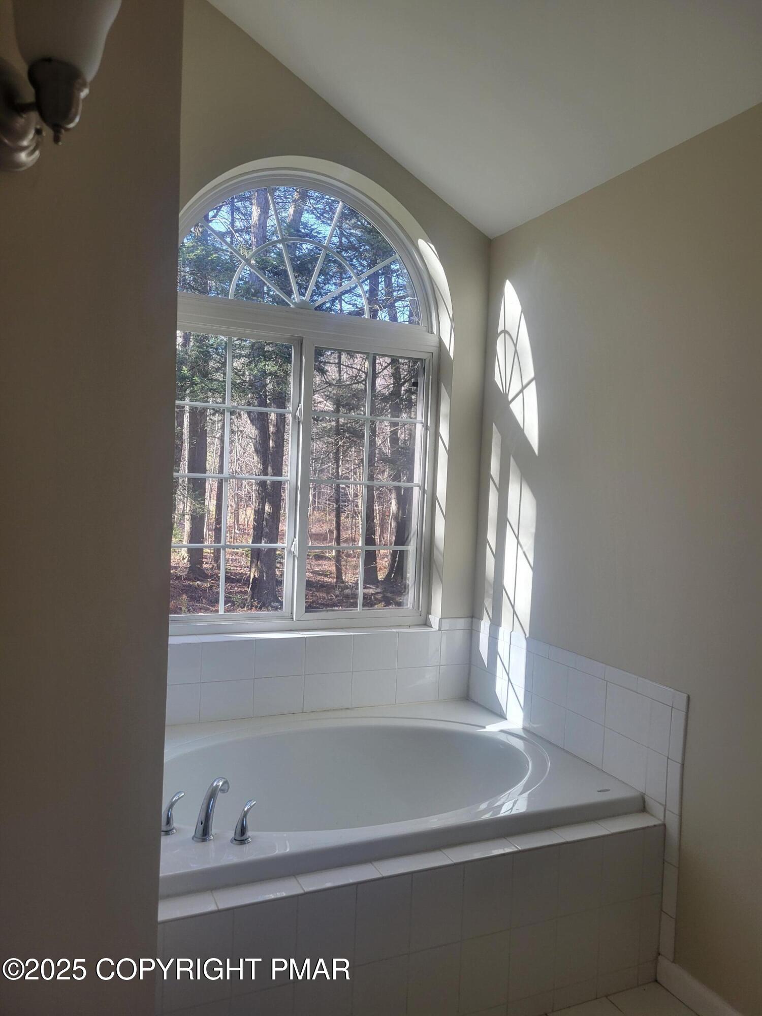 5319 Beechwood Road Pocono Lake, PA 18347 - Photo 25 of 49 1000008411