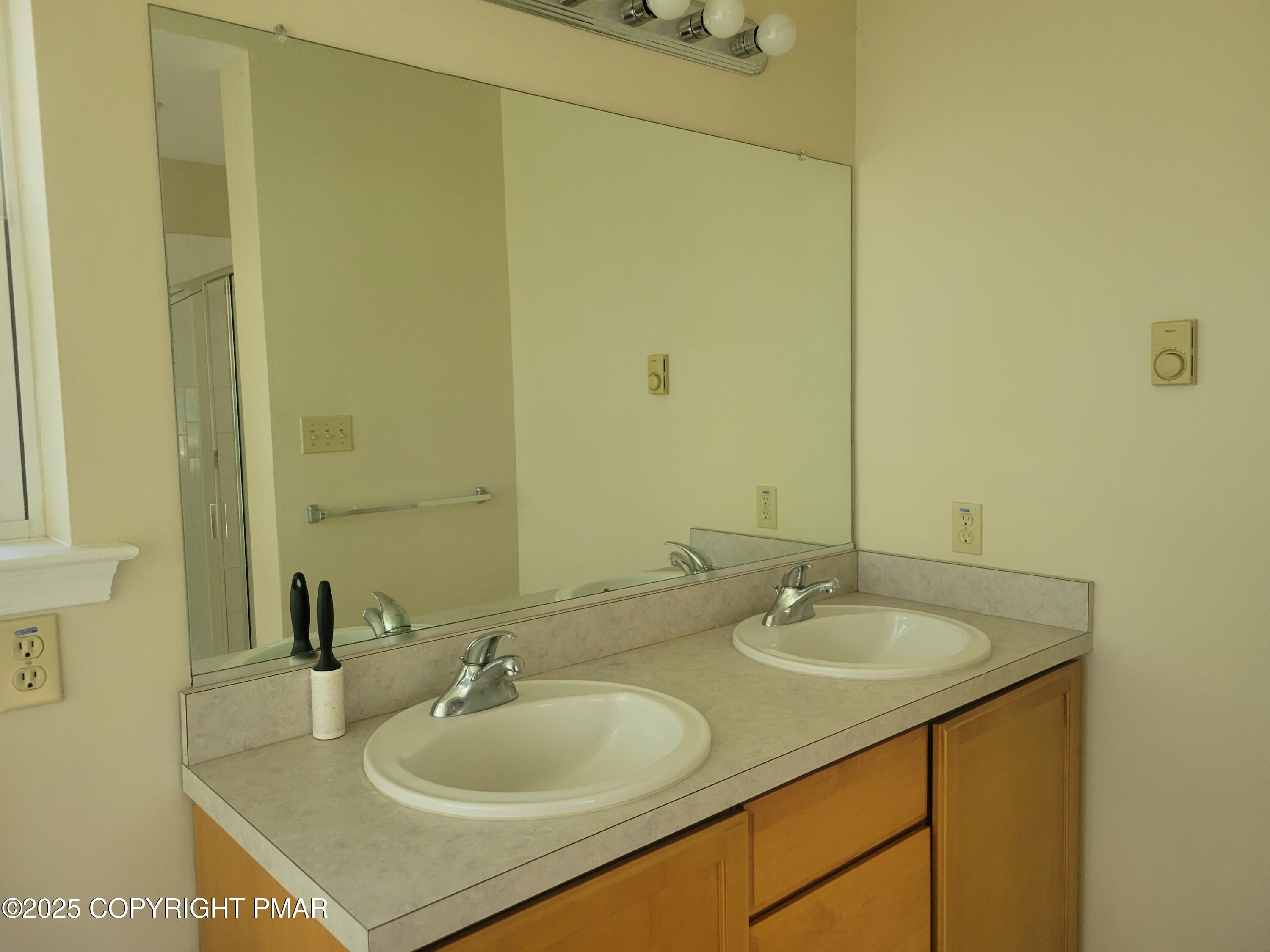 5319 Beechwood Road Pocono Lake, PA 18347 - Photo 26 of 49 1000008412