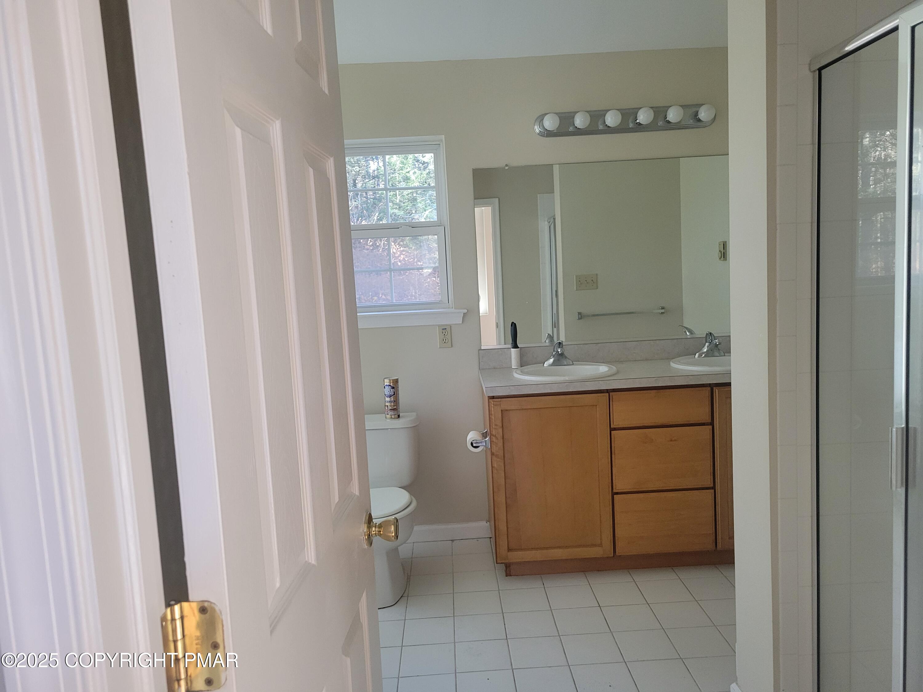 5319 Beechwood Road Pocono Lake, PA 18347 - Photo 28 of 49 1000008414