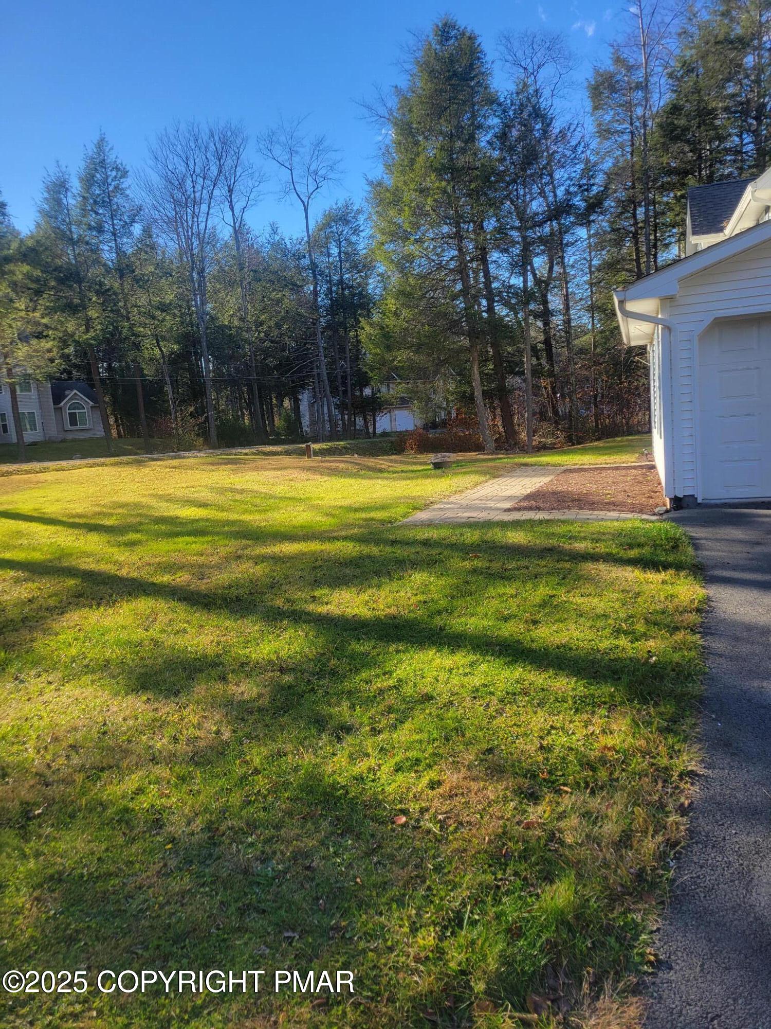 5319 Beechwood Road Pocono Lake, PA 18347 - Photo 6 of 49 1000008438
