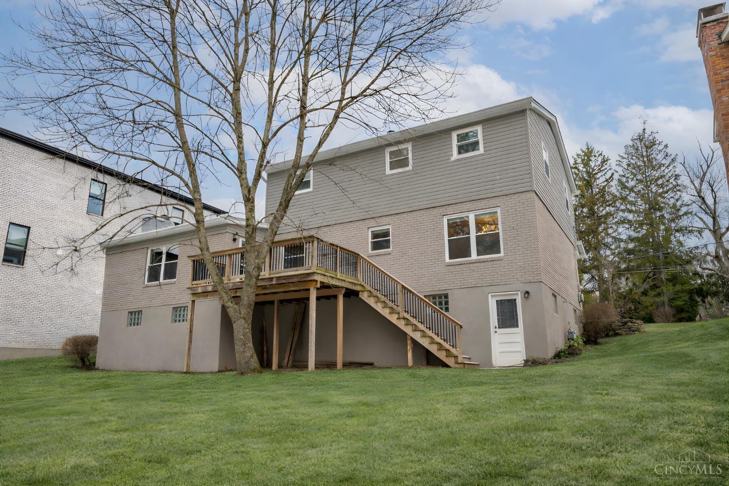 6495 Dawson Road Madeira, OH 45243 - Photo 32 of 38