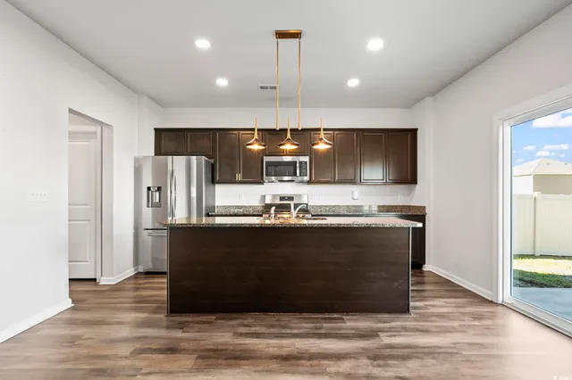 $405,000 | 733 Lambeth Lane, Conway, SC 29526