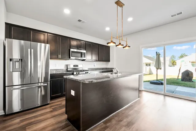 $405,000 | 733 Lambeth Lane, Conway, SC 29526