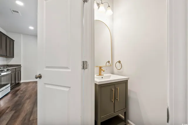 $405,000 | 733 Lambeth Lane, Conway, SC 29526