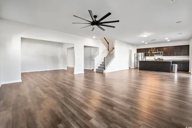 $405,000 | 733 Lambeth Lane, Conway, SC 29526