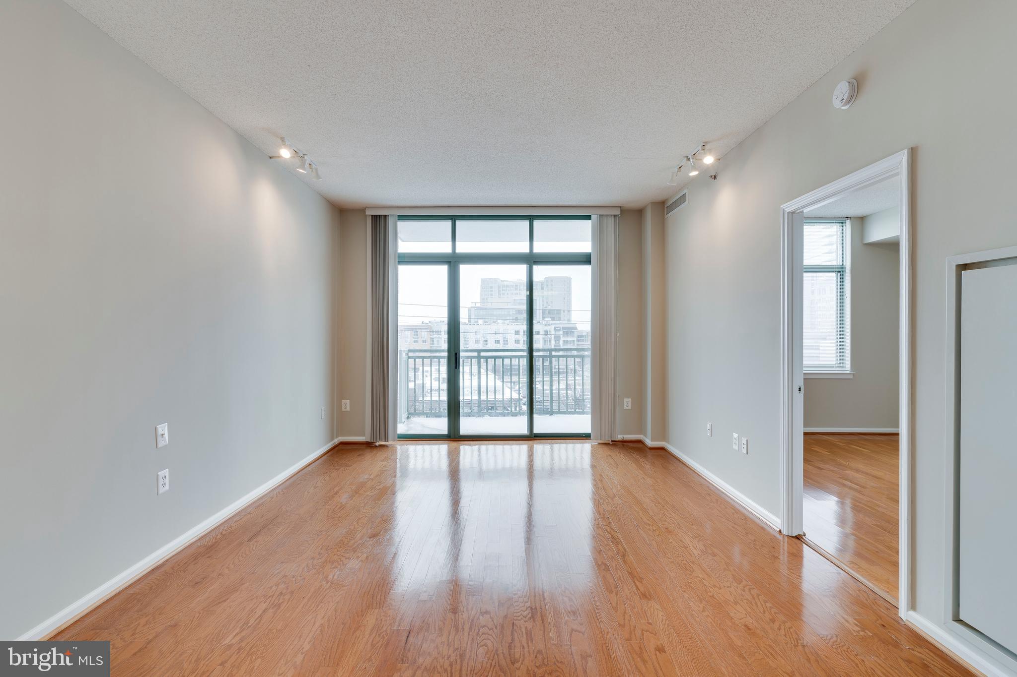 11700 Old Georgetown Road, Unit 414 North Bethesda, MD 20852 - Photo 7 of 23