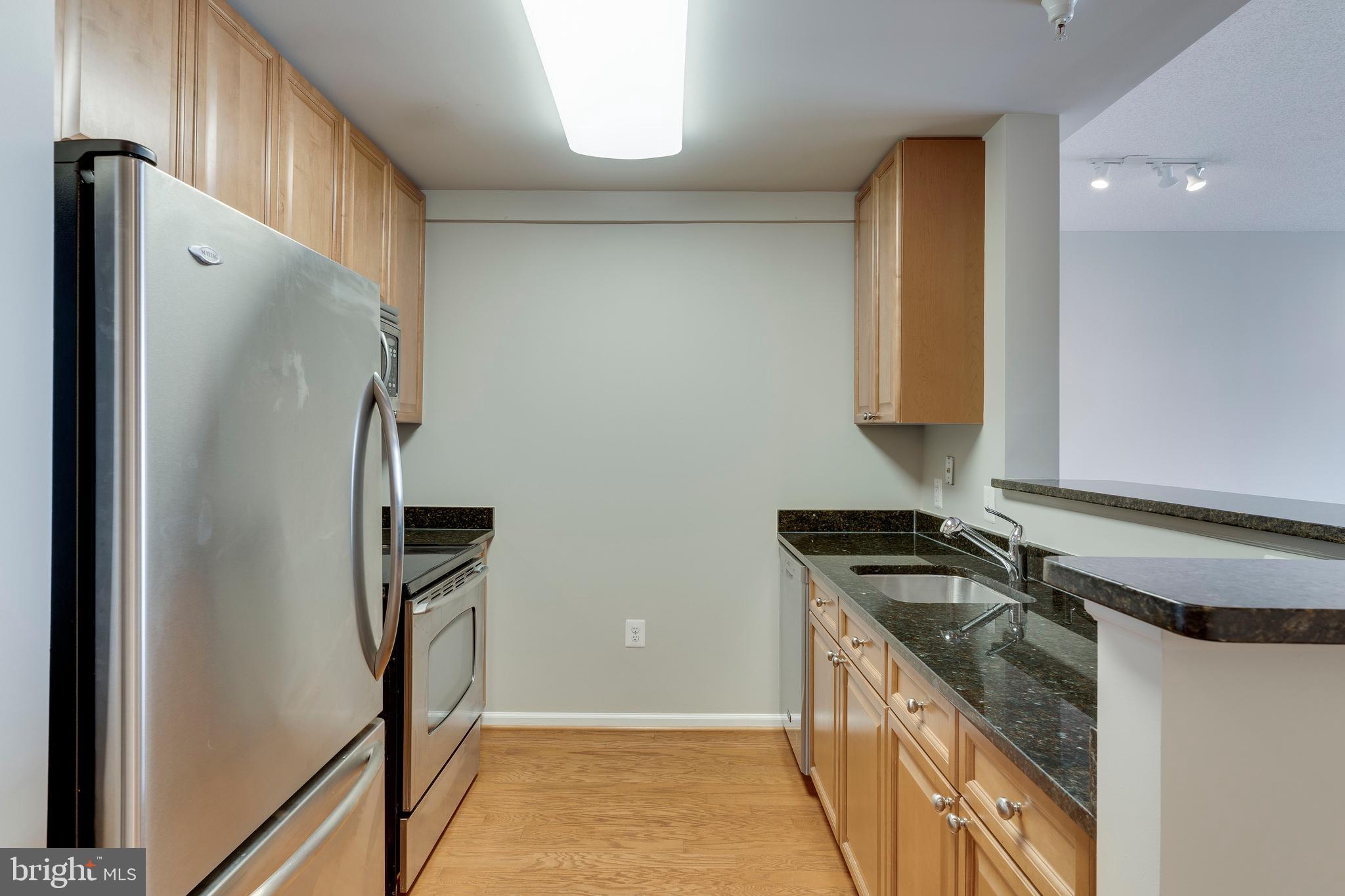 11700 Old Georgetown Road, Unit 414 North Bethesda, MD 20852 - Photo 9 of 23