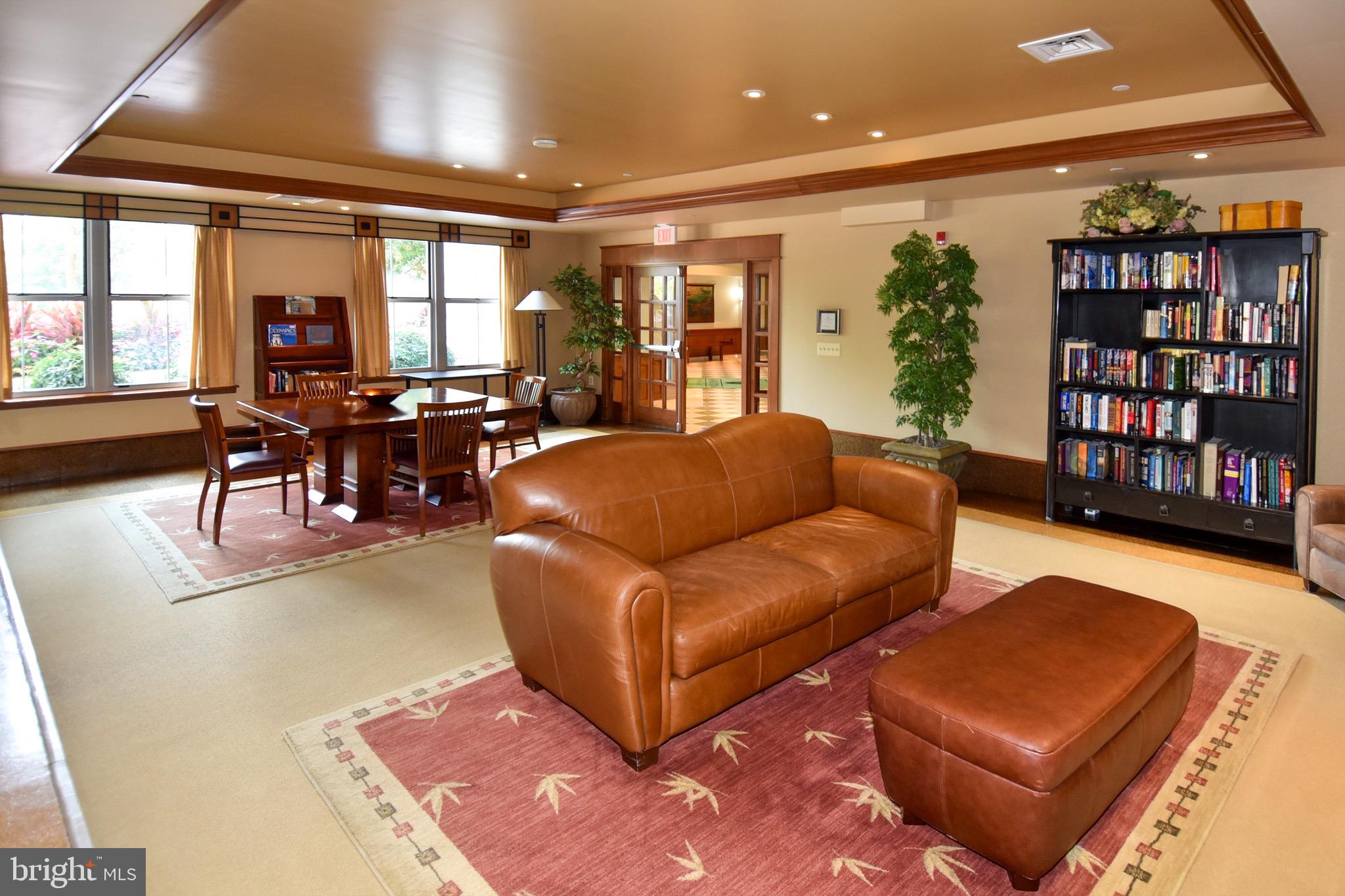 11800 Sunset Hills Road, Unit 1024 Reston, VA 20190 - Photo 34 of 41 Lounge