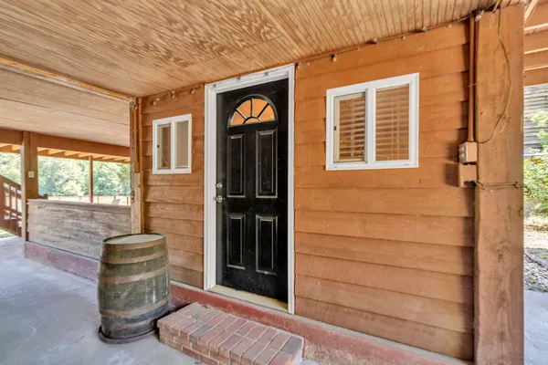 $399,400 | 891 Choctawhatchee River Road, Ponce de Leon, FL 32455