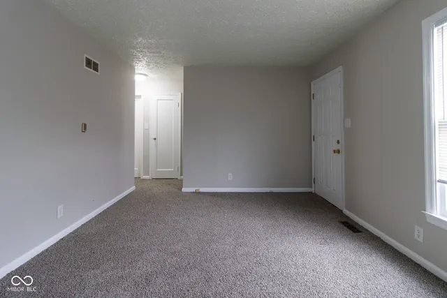 $1,495 | 6914 North Keystone Avenue, Indianapolis, IN 46220