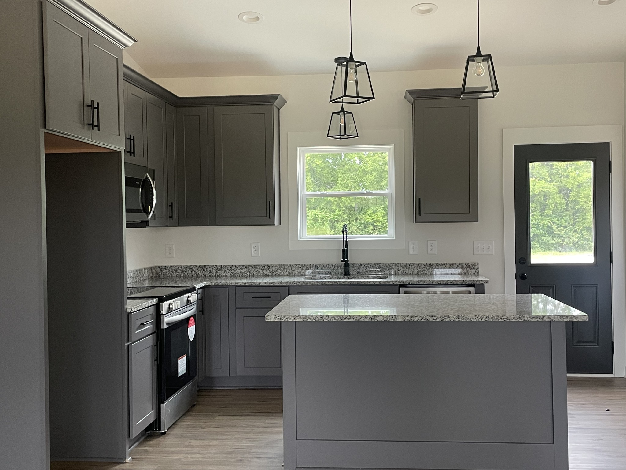 1106 Ruby Road Lewisburg, TN 37091 - Photo 2 of 10 Gallery Image 2