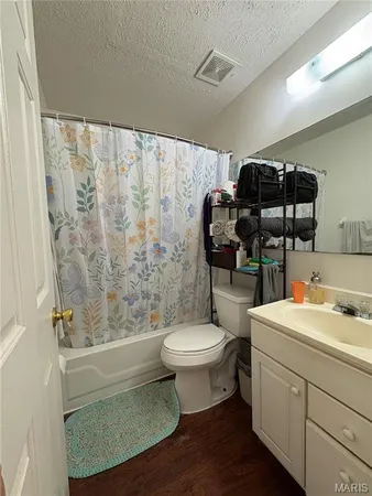 $345,000 | 1418 Bremen Avenue, Unit R, St. Louis, MO 63107