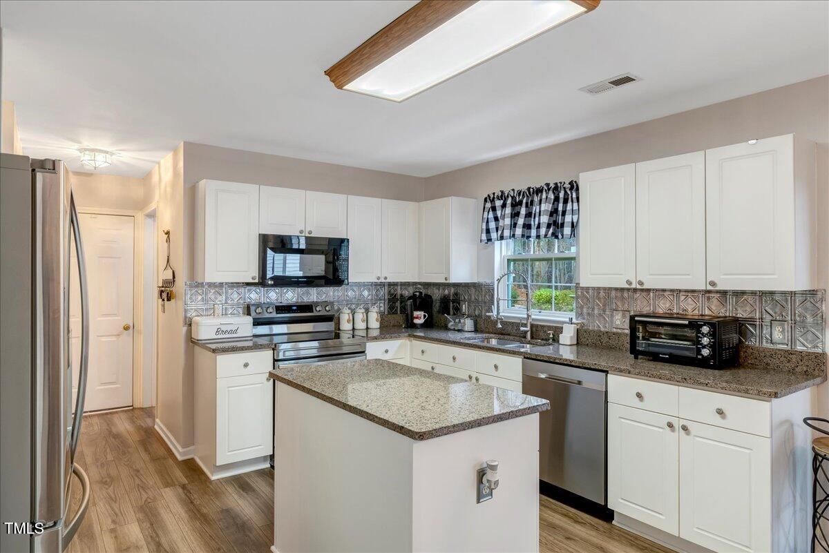 5512 Cardinal Grove Boulevard Raleigh, NC 27616 - Photo 8 of 46 21-DSC02035