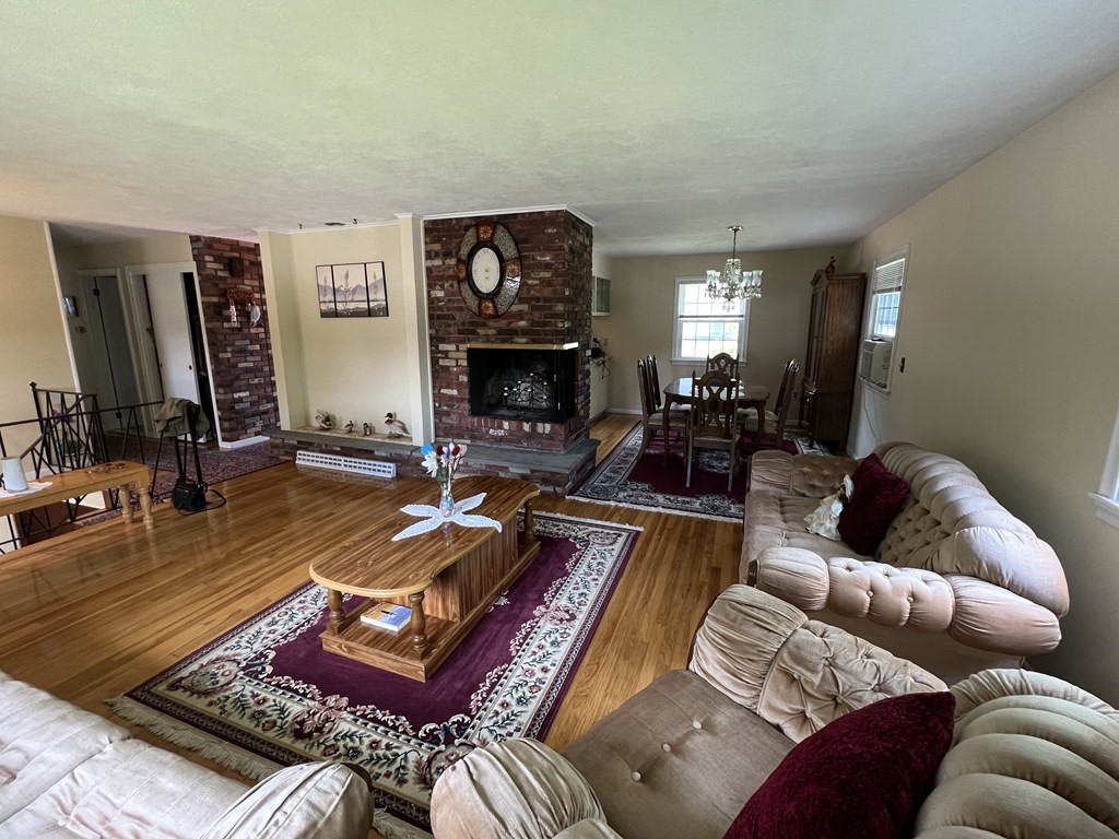 52 Crest Road Framingham, MA 01702 - Photo 15 of 39 Gallery Image 15