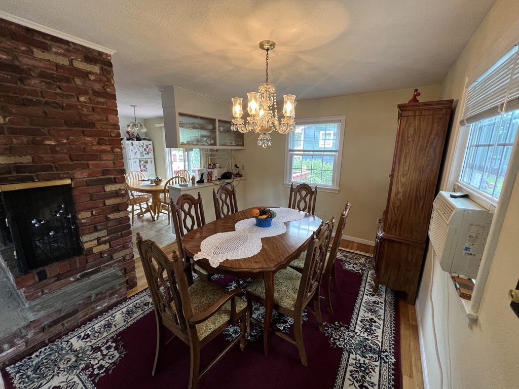 52 Crest Road Framingham, MA 01702 - Photo 21 of 39 Gallery Image 21