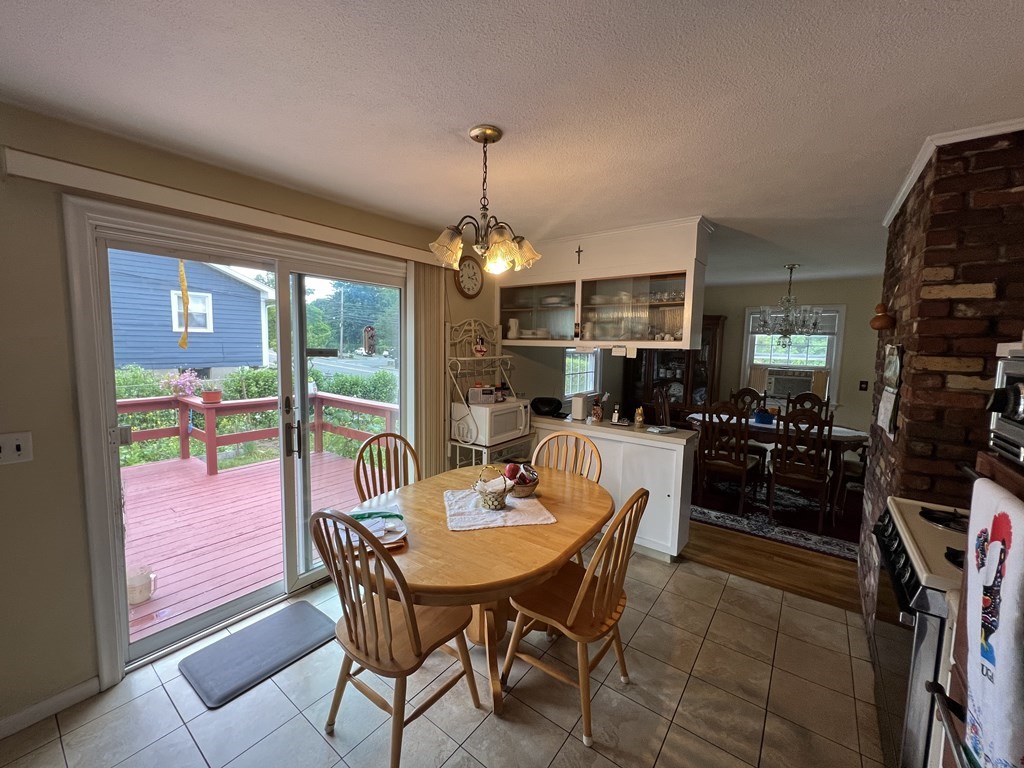 52 Crest Road Framingham, MA 01702 - Photo 22 of 39 Gallery Image 22