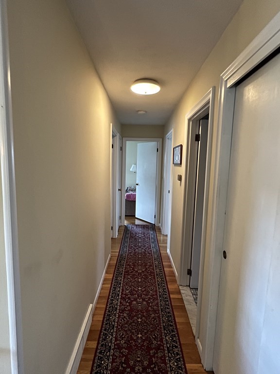 52 Crest Road Framingham, MA 01702 - Photo 24 of 39 Gallery Image 24