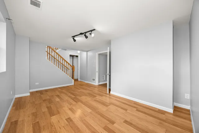 $195,000 | 3425 Birchwood Drive, Hazel Crest, IL 60429