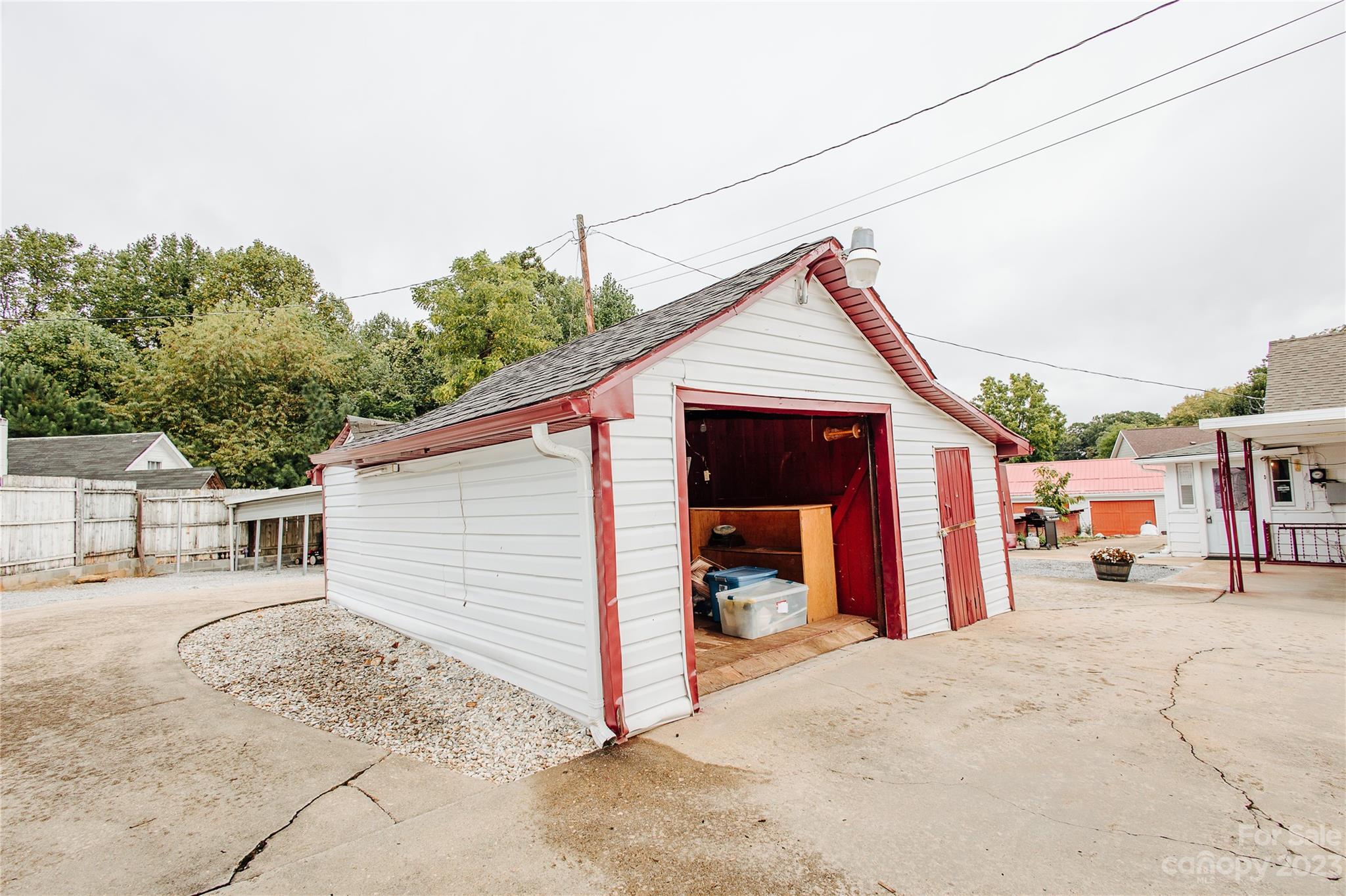57 Lamar Street Marion, NC 28752 - Photo 46 of 48 a view of a house with a patio