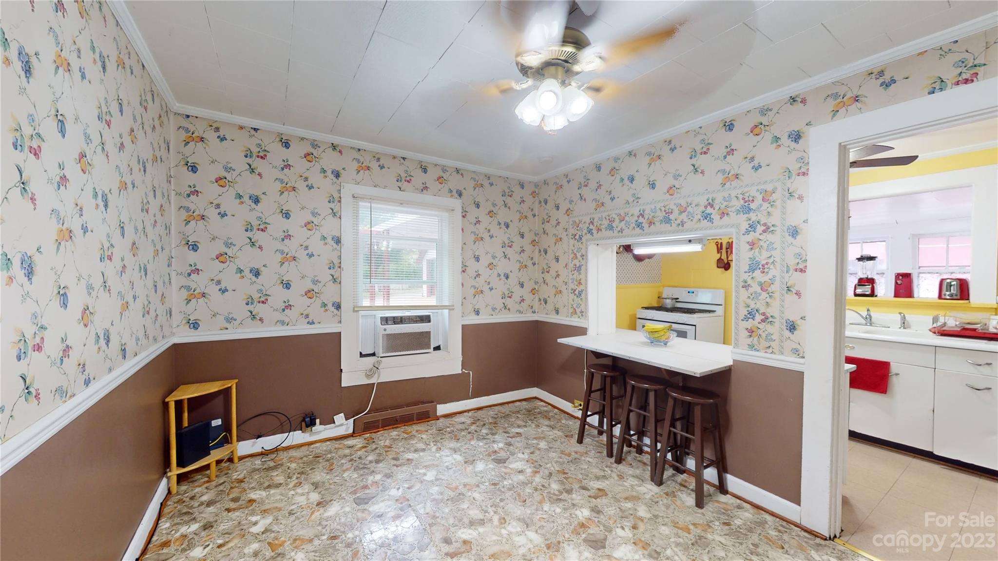 57 Lamar Street Marion, NC 28752 - Photo 6 of 48 a workspace with furniture and window