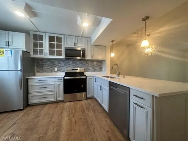 $1,850 | 2395 Naples Trace Circle, Unit 6, Naples, FL 34109