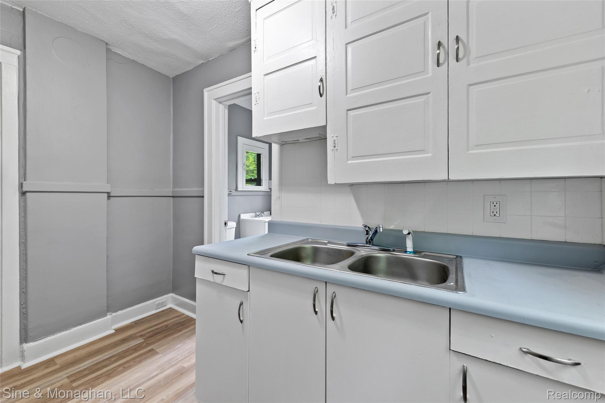 5553 Nottingham Road Detroit, MI 48224 - Photo 21 of 25 AK52825-18.jpg
