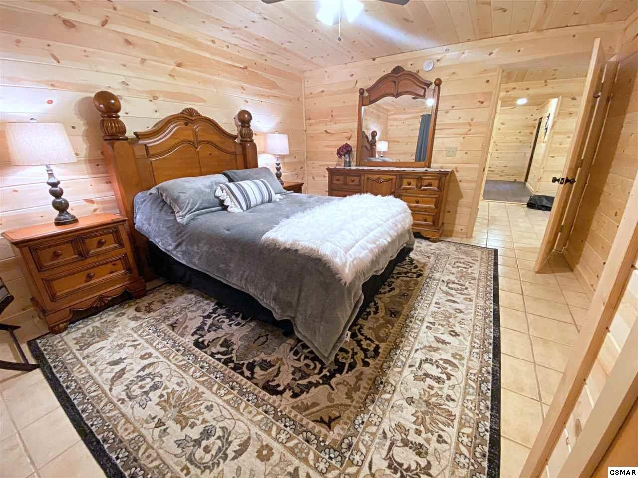 2204 Ridge Road Pigeon Forge, TN 37863 - Photo 11 of 13 Gallery Image 11