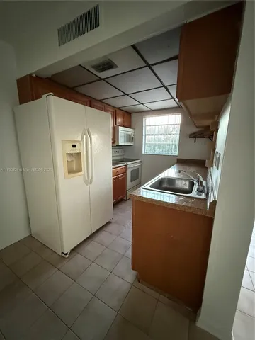 a bathroom with a bath tub