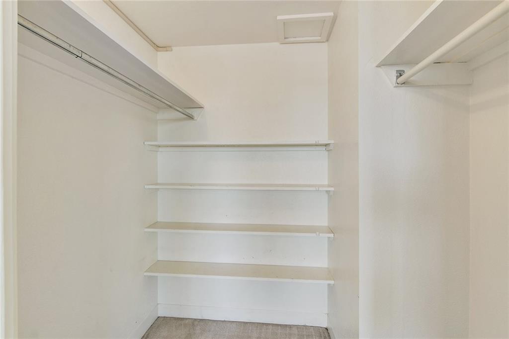 401 Metairie Road, Unit PH30 Metairie, LA 70005 - Photo 10 of 12