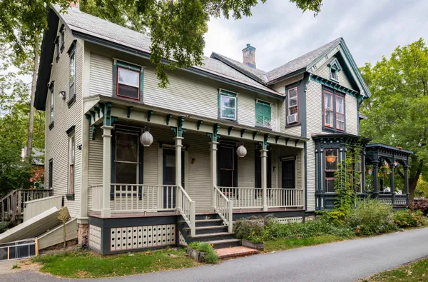$1,095,000 | 115-117 North Union Street, Burlington, VT 05401