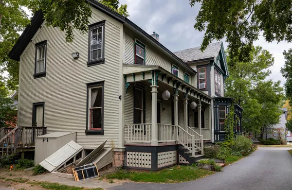 $1,095,000 | 115-117 North Union Street, Burlington, VT 05401