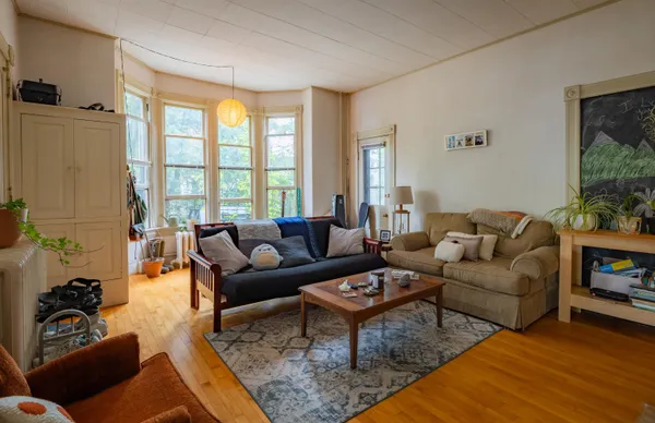 $1,095,000 | 115-117 North Union Street, Burlington, VT 05401