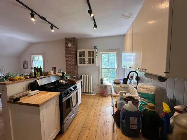 $1,250,000 | 115-117 North Union Street, Burlington, VT 05401