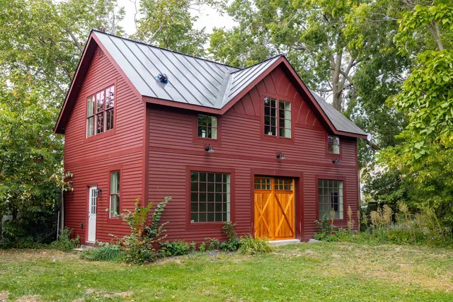 $1,250,000 | 115-117 North Union Street, Burlington, VT 05401