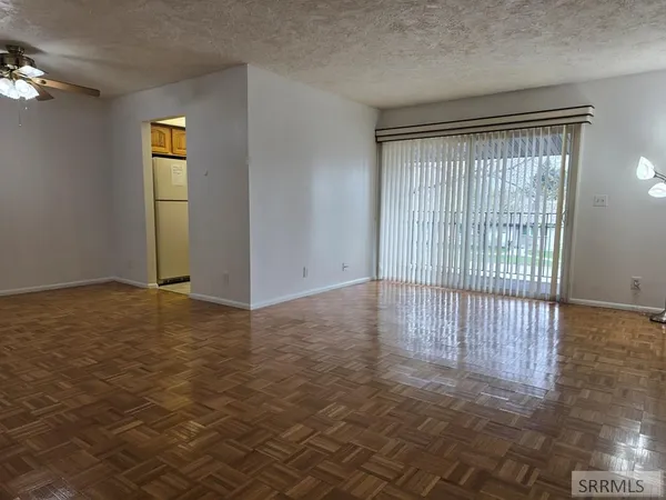 $215,000 | 1448 South Woodruff Avenue, Unit 138, Idaho Falls, ID 83404