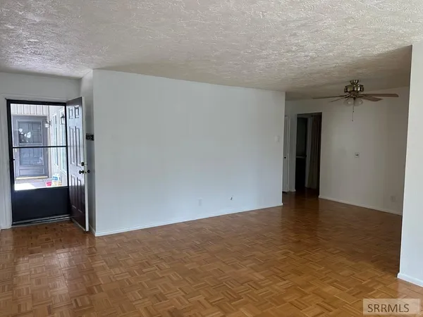 $215,000 | 1448 South Woodruff Avenue, Unit 138, Idaho Falls, ID 83404
