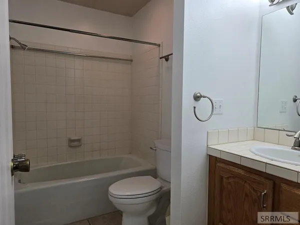 $215,000 | 1448 South Woodruff Avenue, Unit 138, Idaho Falls, ID 83404