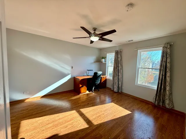 $430,000 | 601 Greystone Lane, Bolingbrook, IL 60440