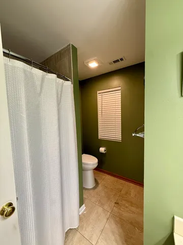 $430,000 | 601 Greystone Lane, Bolingbrook, IL 60440