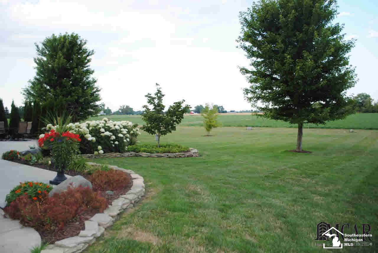 7047 Douglas Road Ida, MI 48140 - Photo 32 of 36