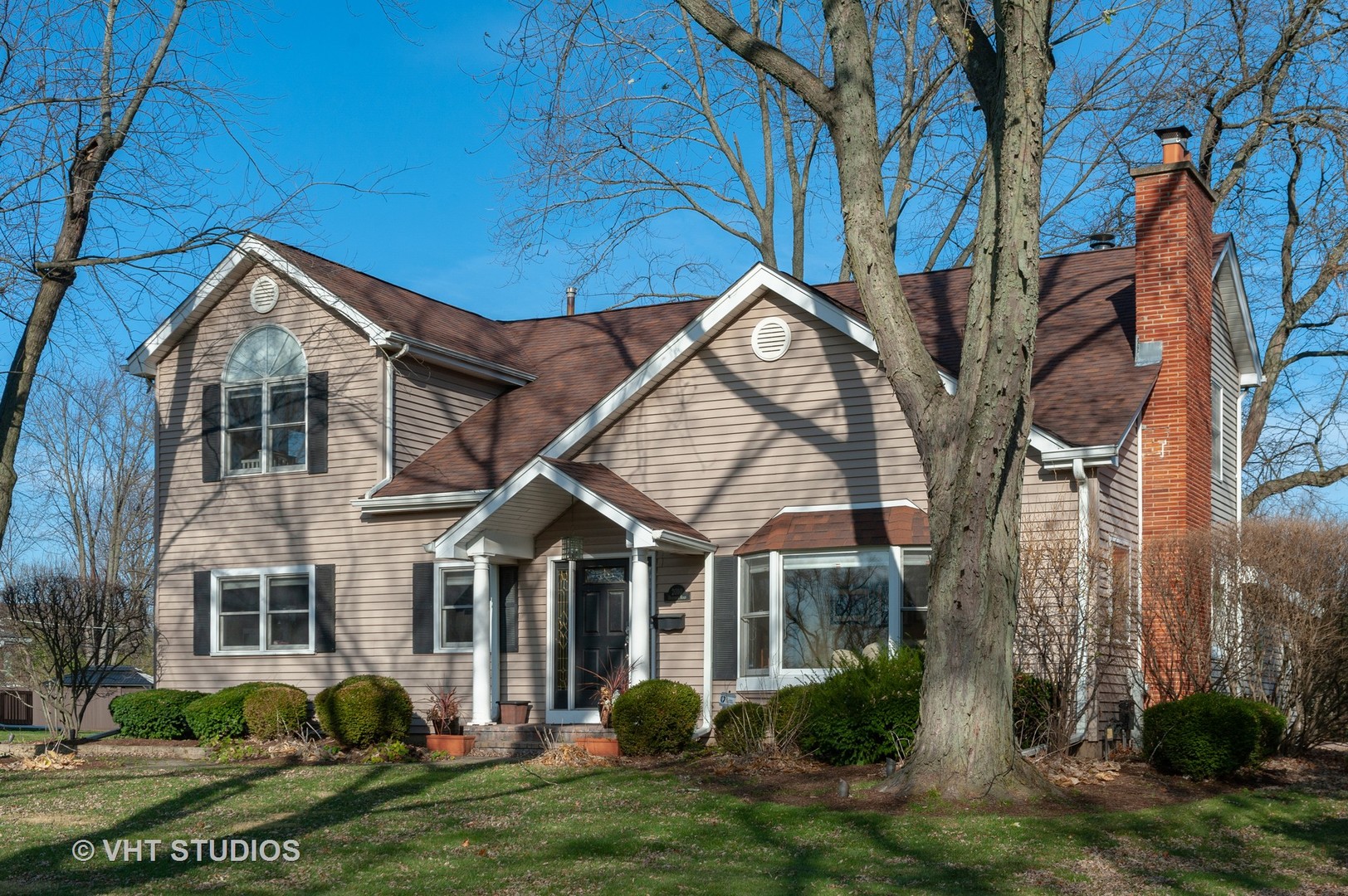 2010 Beechnut Road Northbrook, IL 60062 - Photo 2 of 43