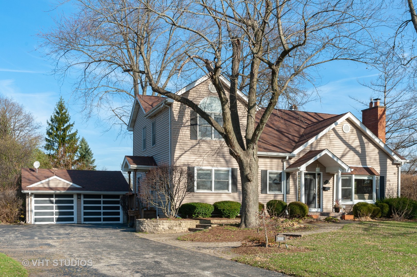 2010 Beechnut Road Northbrook, IL 60062 - Photo 3 of 43