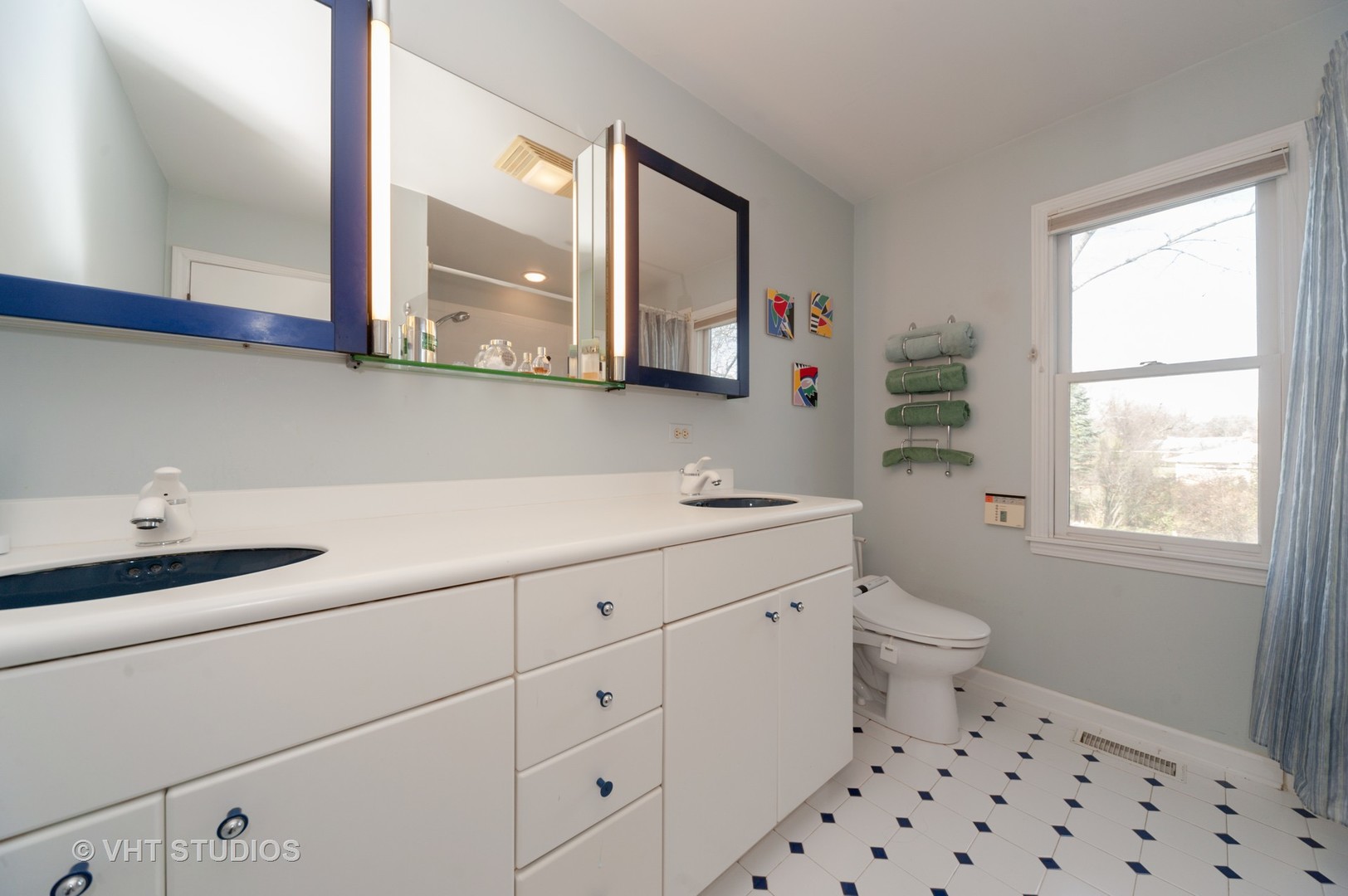 2010 Beechnut Road Northbrook, IL 60062 - Photo 23 of 43